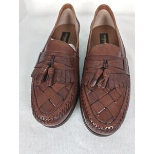 Easy Spirit Mens shoes 9.5B NIB Leather Upper Made In Brazil